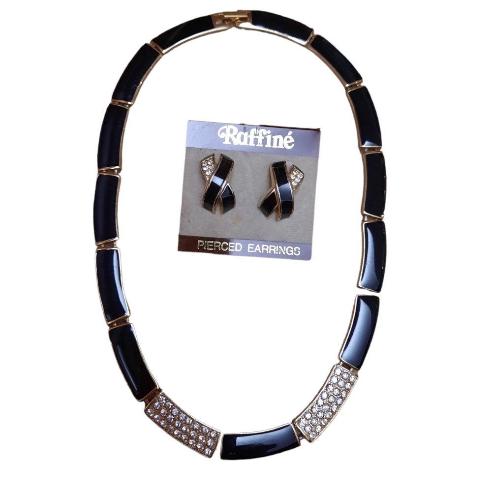 Vintage Raffine necklace and earring set